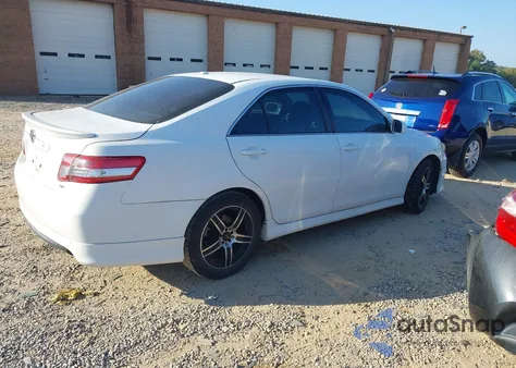 2011 Toyota Camry Se from USA, damaged, VIN 4T1BF3EK4BU617198